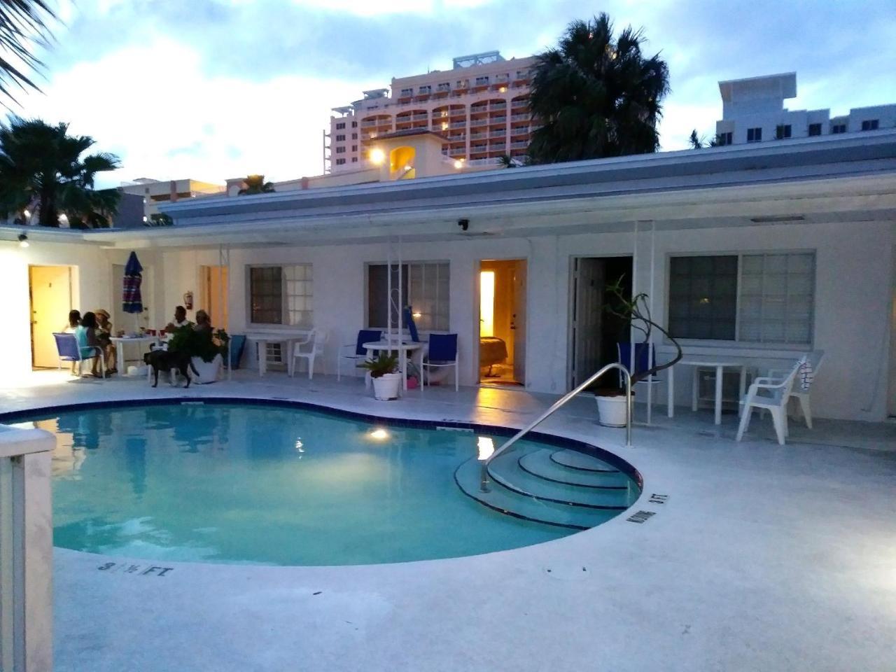 Tropical Sky Ranch Motel Clearwater Beach Εξωτερικό φωτογραφία