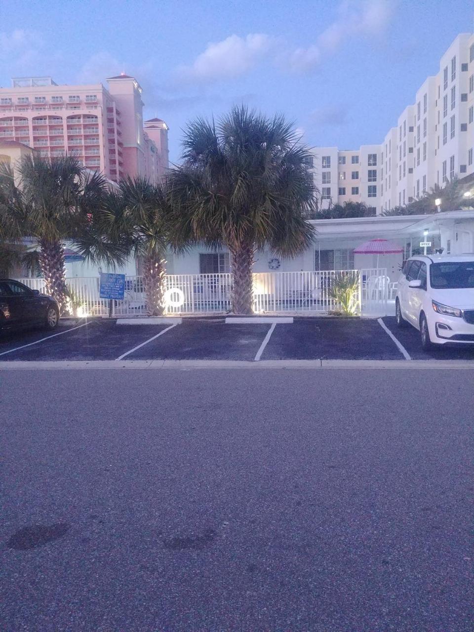 Tropical Sky Ranch Motel Clearwater Beach Εξωτερικό φωτογραφία